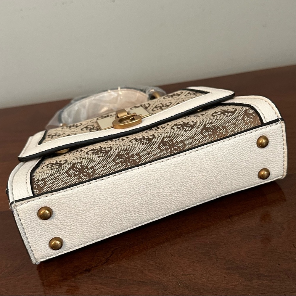 Guess Stephi Jacquard Logo Micro Mini Bag in brown - Picture 4 of 11